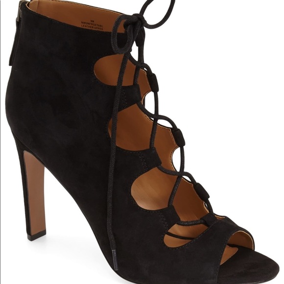 Nine West / NWT ´Unforgettable’ Lace-Up Sandal Size 7.5 - Picture 2 of 5